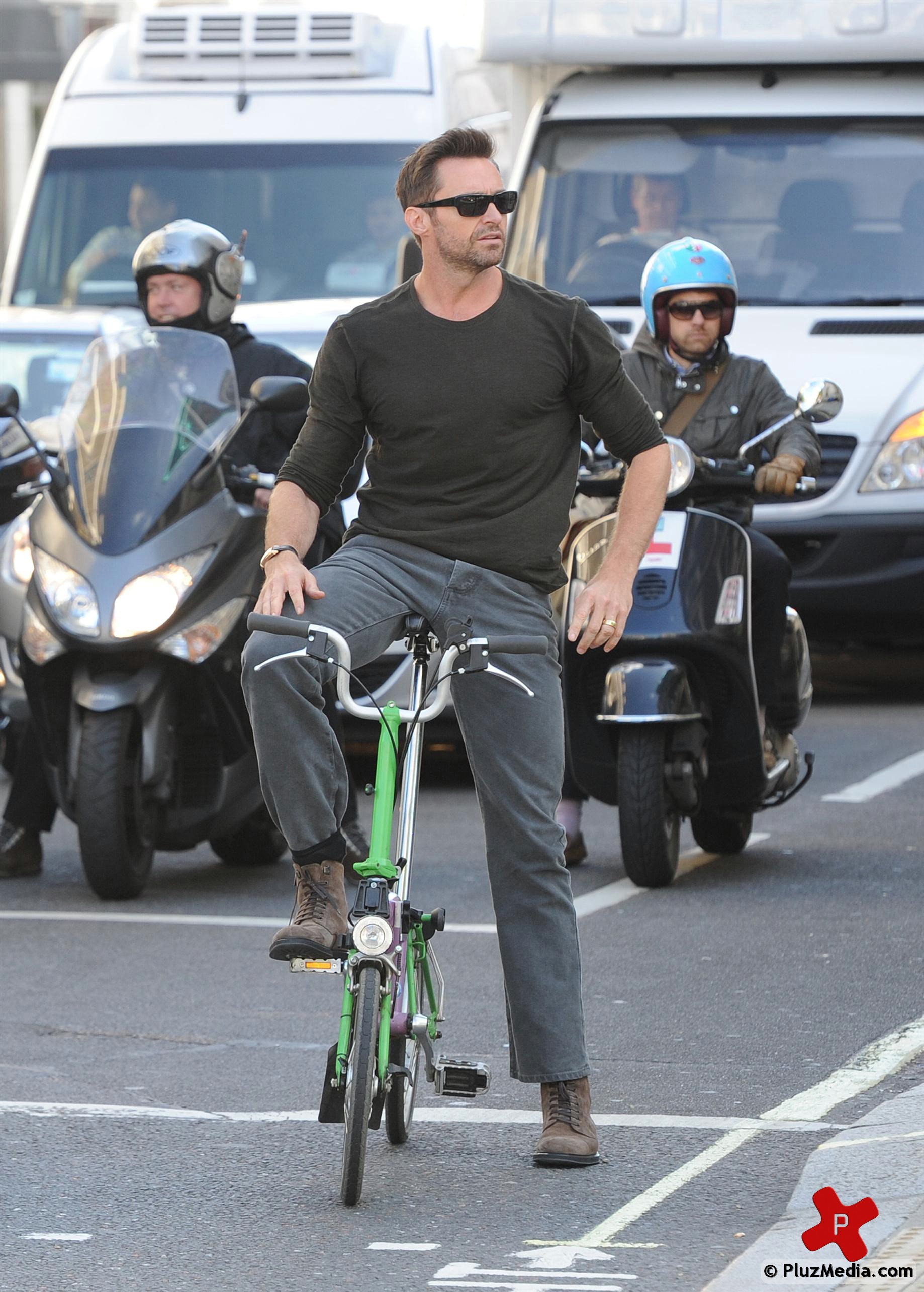 Hugh Jackman leaves the Radio 1 studios Photos | Picture 75431